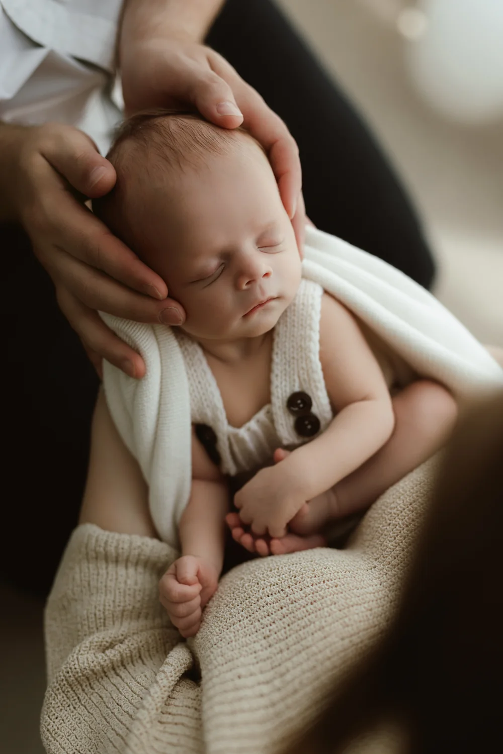 Musí prísť bábätko na newborn fotenie spiace a najedené?
